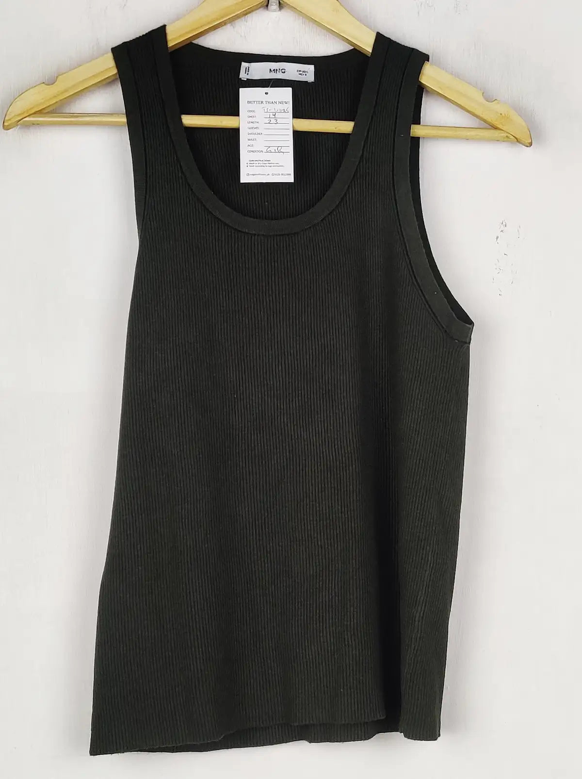 Buy online pre-used pre-loved 100% authentic & Original branded Mng (TS-4485) available in Pakistan. Top international brands avilable.