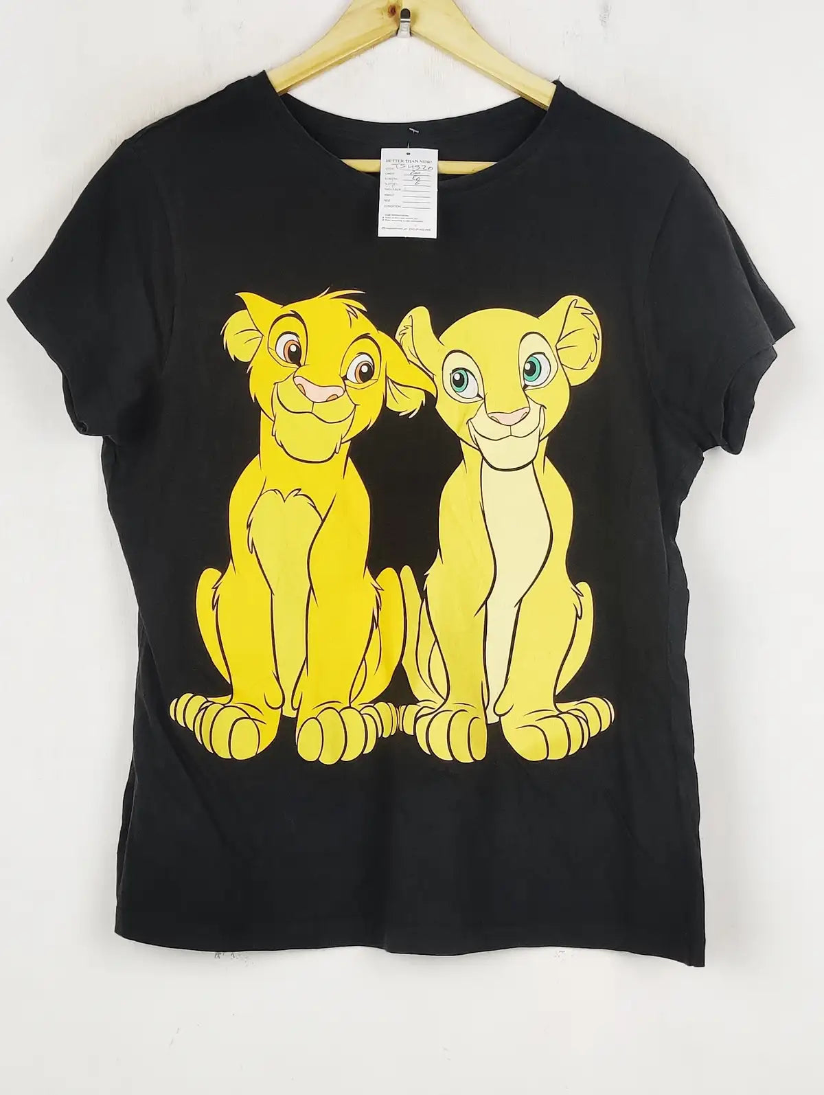 Buy online pre-used pre-loved 100% authentic & Original branded Disney (TS-4520) available in Pakistan. Top international brands avilable.