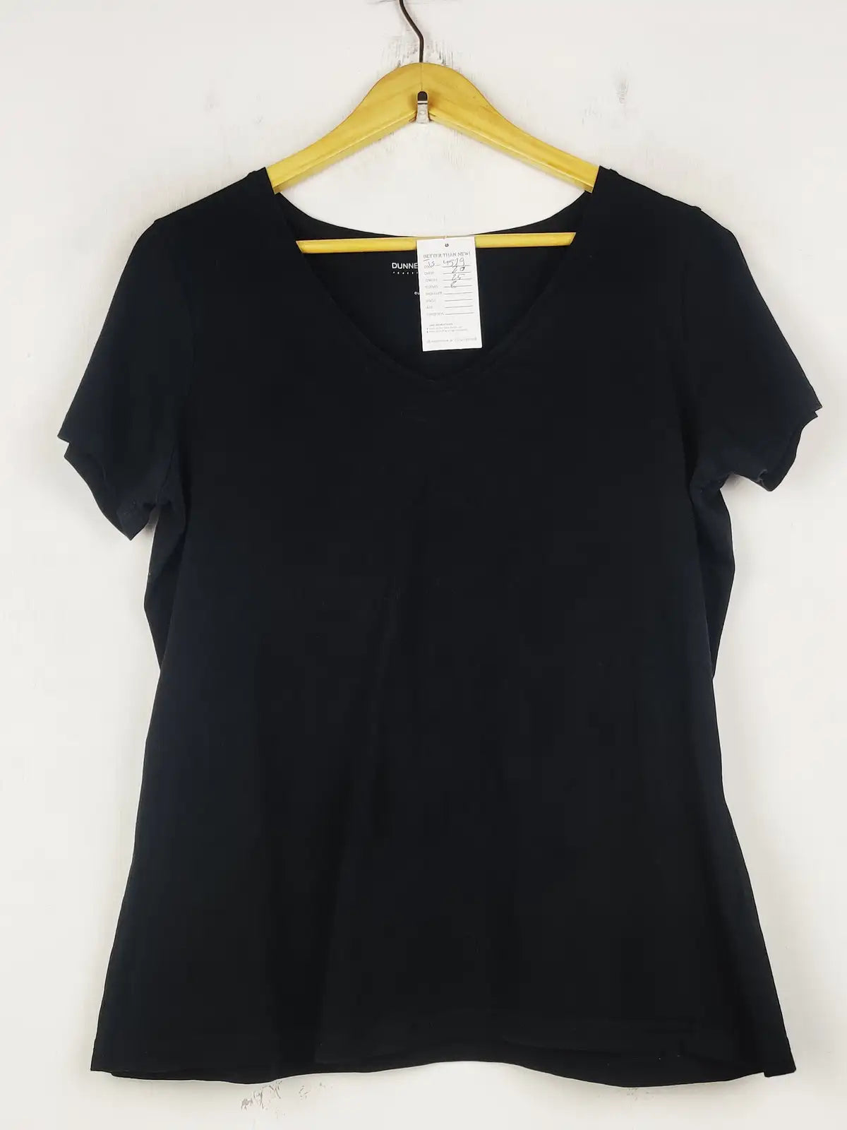 Buy online pre-used pre-loved 100% authentic & Original branded Dunnes Stores (TS-4529) available in Pakistan. Top international brands avilable.
