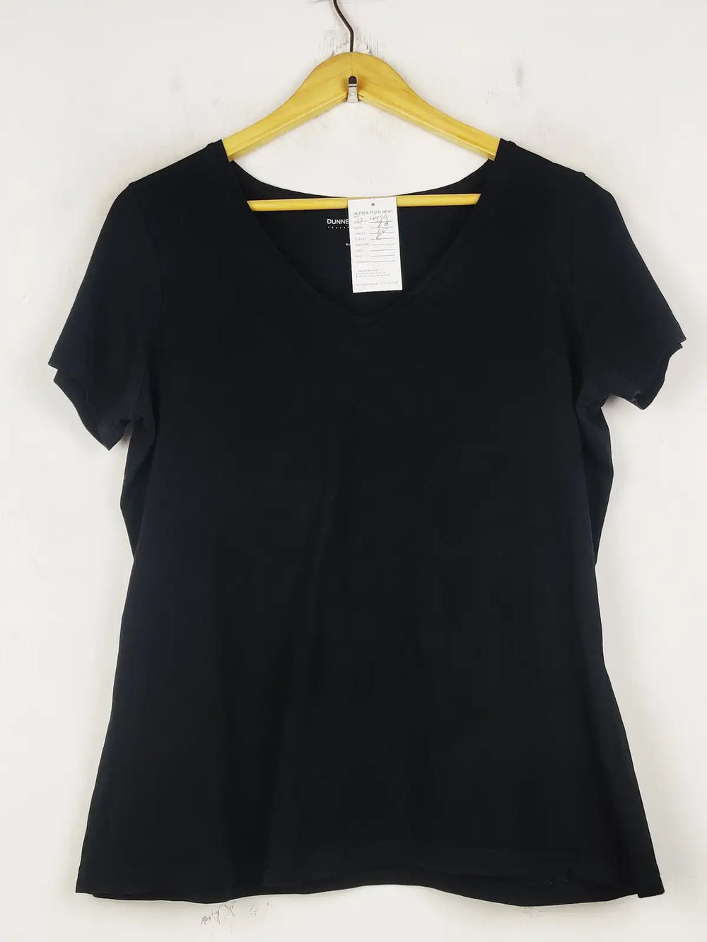 Buy online pre-used pre-loved 100% authentic & Original branded Dunnes Stores (TS-4529) available in Pakistan. Top international brands avilable.