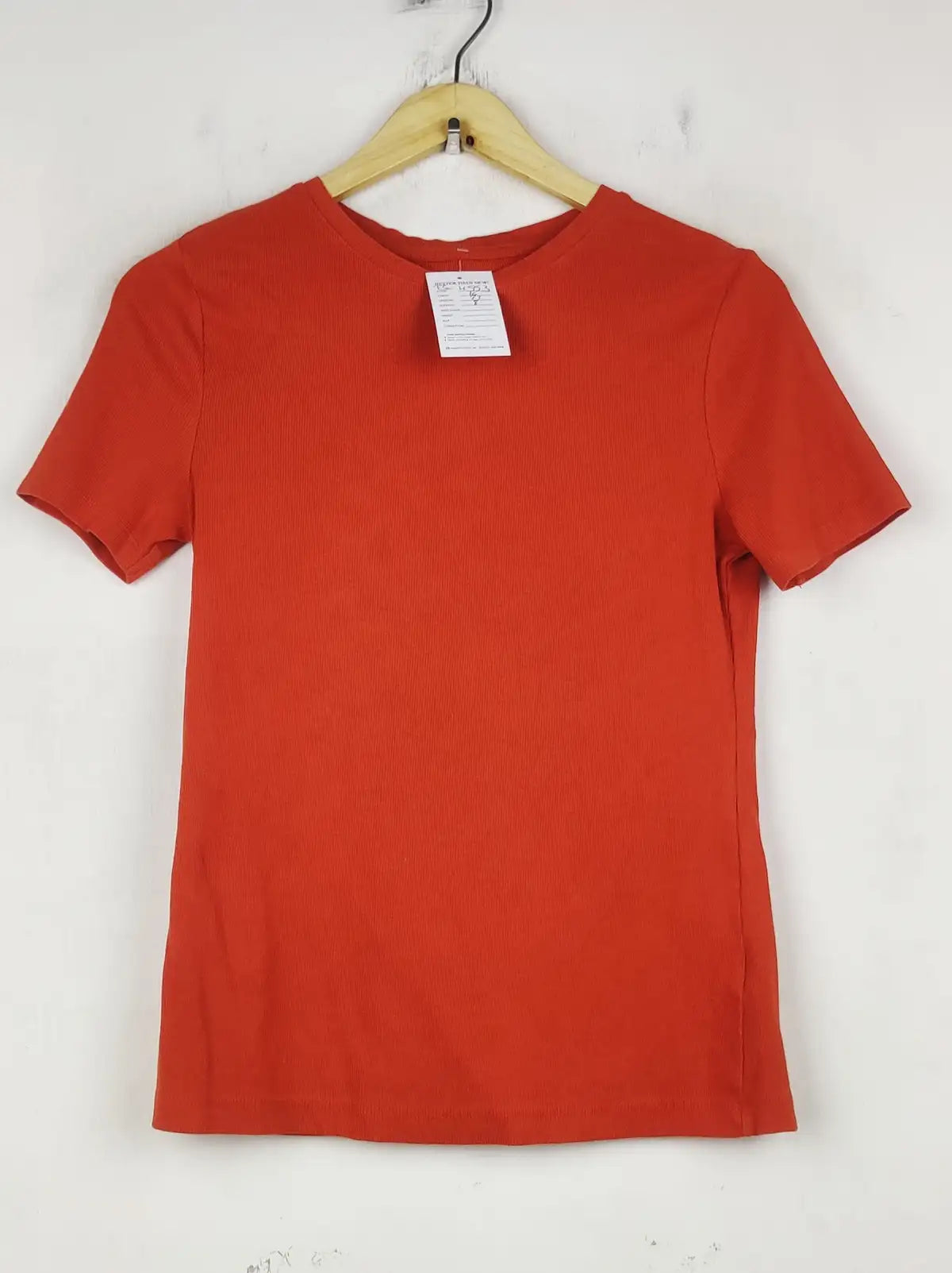 Buy online pre-used pre-loved 100% authentic & Original branded F&F (TS-4553) available in Pakistan. Top international brands avilable.
