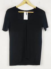 Buy online pre-used pre-loved 100% authentic & Original branded Zara (TS-4588) available in Pakistan. Top international brands avilable.