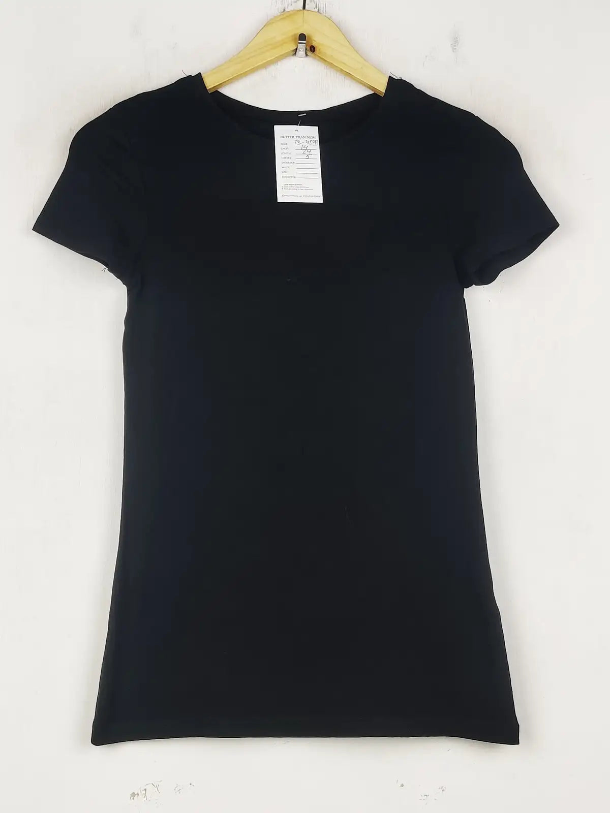 Buy online pre-used pre-loved 100% authentic & Original branded Primark (TS-4591) available in Pakistan. Top international brands avilable.