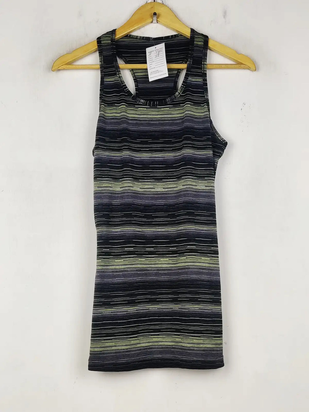 Buy online pre-used pre-loved 100% authentic & Original branded Unknown Brand (TS-4597) available in Pakistan. Top international brands avilable.