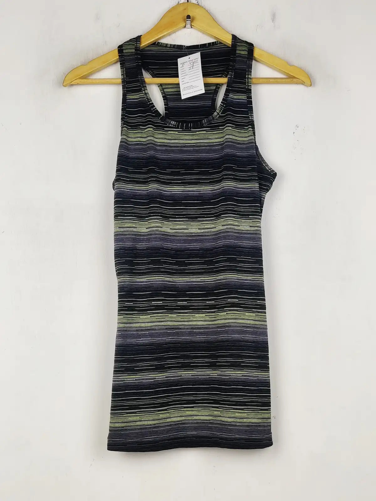 Buy online pre-used pre-loved 100% authentic & Original branded Unknown Brand (TS-4597) available in Pakistan. Top international brands avilable.