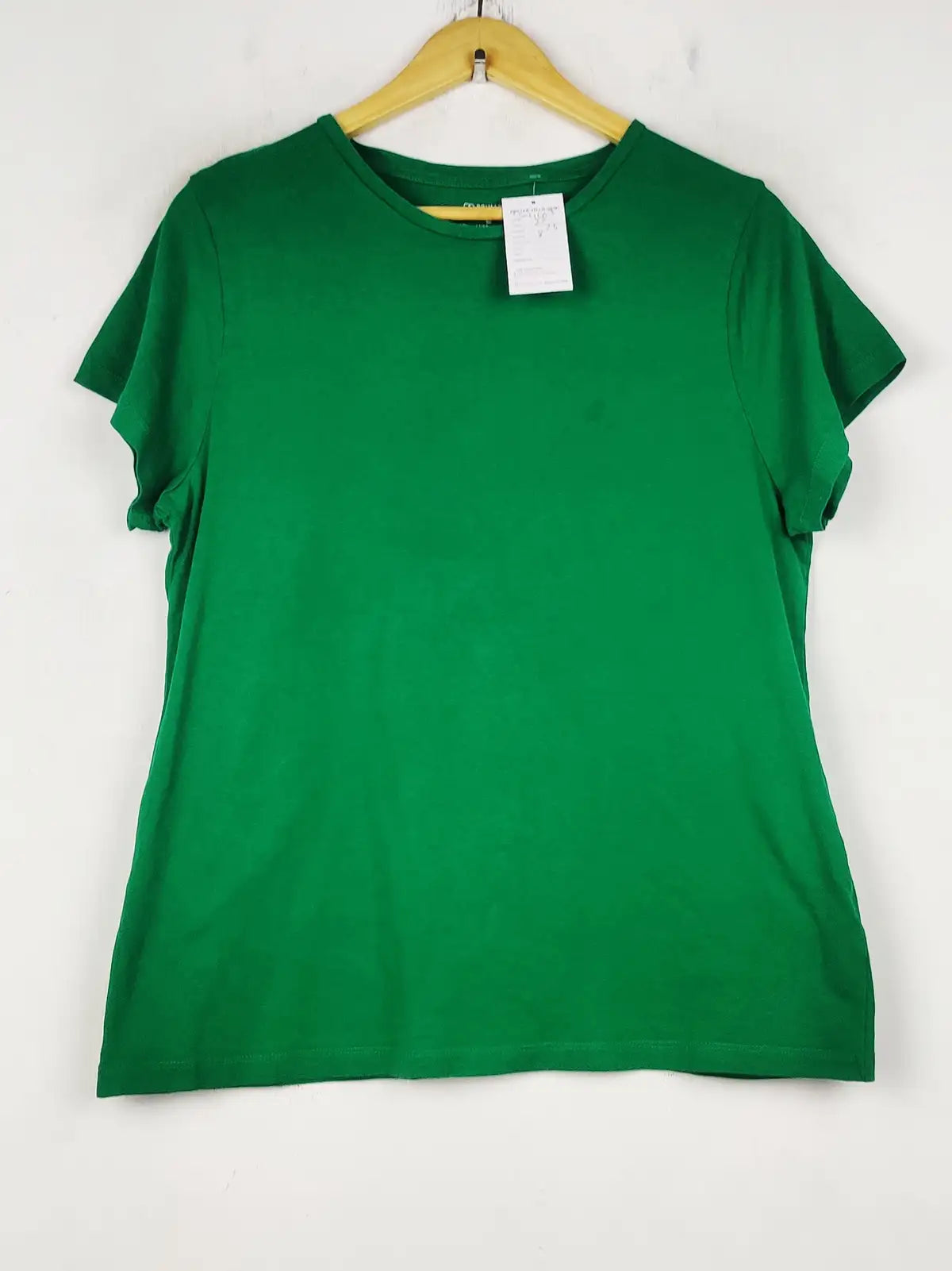 Buy online pre-used pre-loved 100% authentic & Original branded Primark (TS-4603) available in Pakistan. Top international brands avilable.