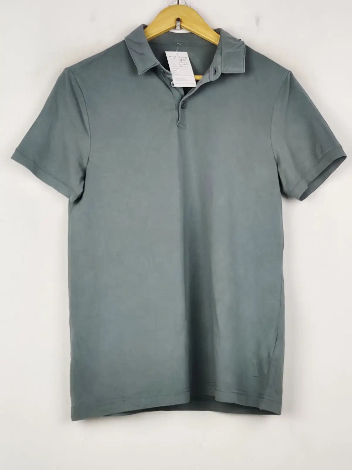 Buy online pre-used pre-loved 100% authentic & Original branded H&M (TS-4605) available in Pakistan. Top international brands avilable.