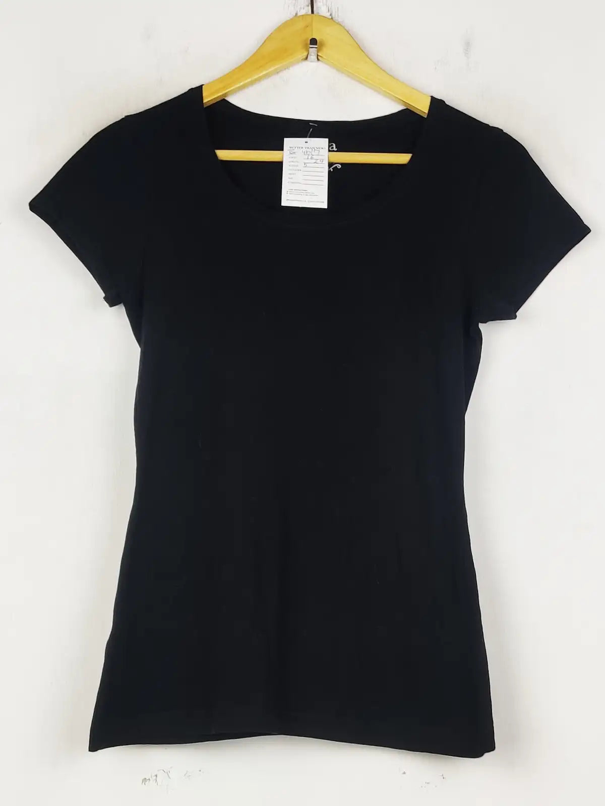 Buy online pre-used pre-loved 100% authentic & Original branded Papaya (TS-4617) available in Pakistan. Top international brands avilable.