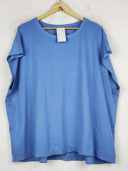 Buy online pre-used pre-loved 100% authentic & Original branded Tu (TS-4639) available in Pakistan. Top international brands avilable.