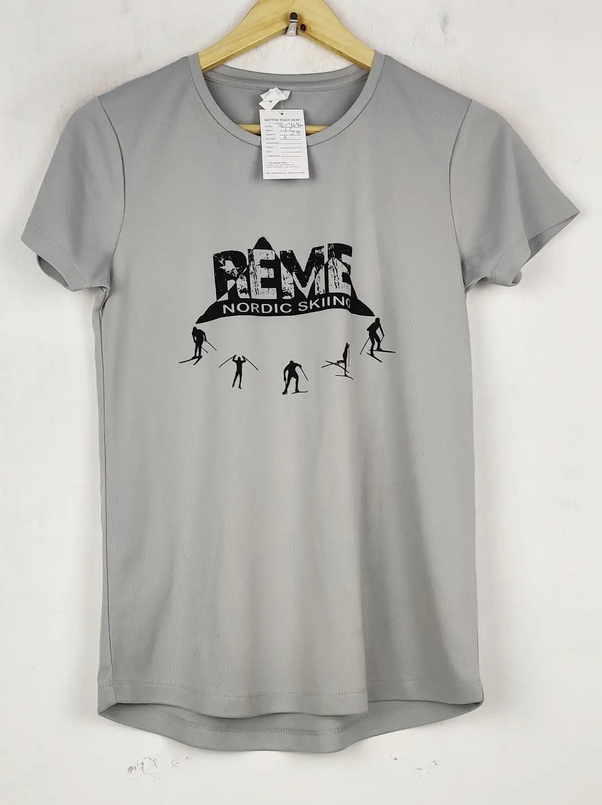 Buy online pre-used pre-loved 100% authentic & Original branded Just Cloth (TS-4640) available in Pakistan. Top international brands avilable.