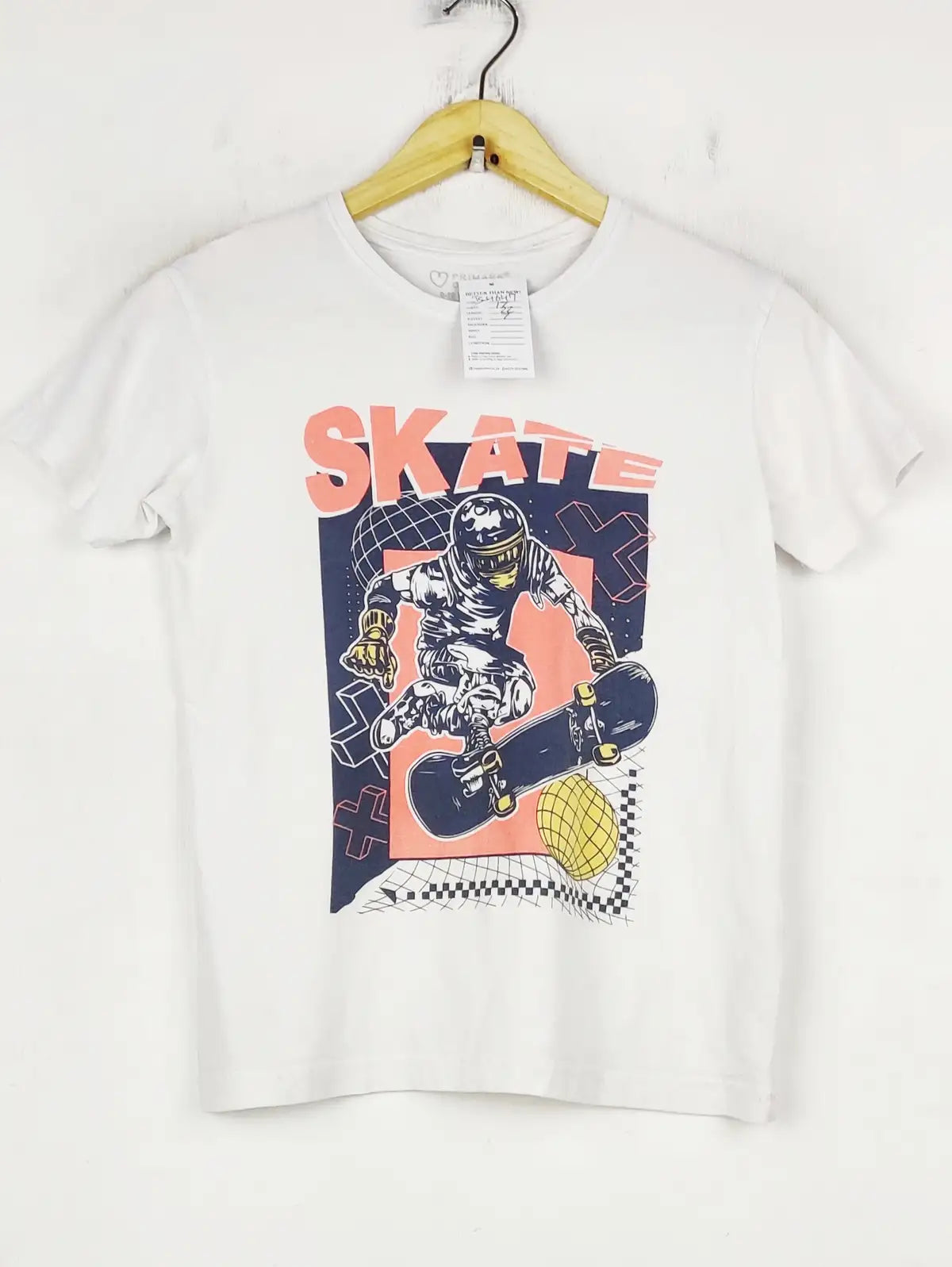 Buy online pre-used pre-loved 100% authentic & Original branded Primark (TS-4647) available in Pakistan. Top international brands avilable.
