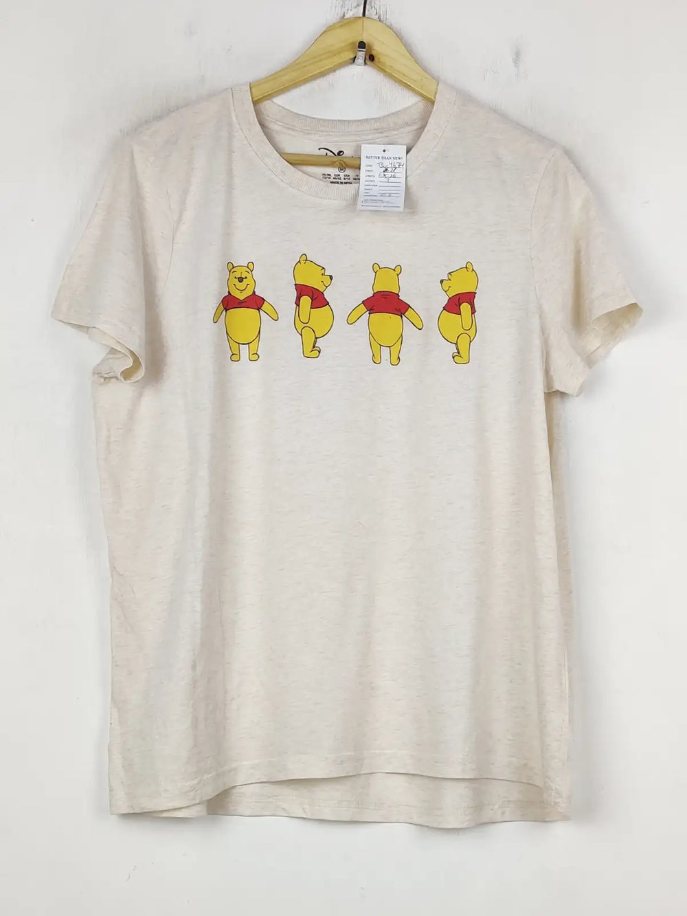 Buy online pre-used pre-loved 100% authentic & Original branded Disney (TS-4674) available in Pakistan. Top international brands avilable.