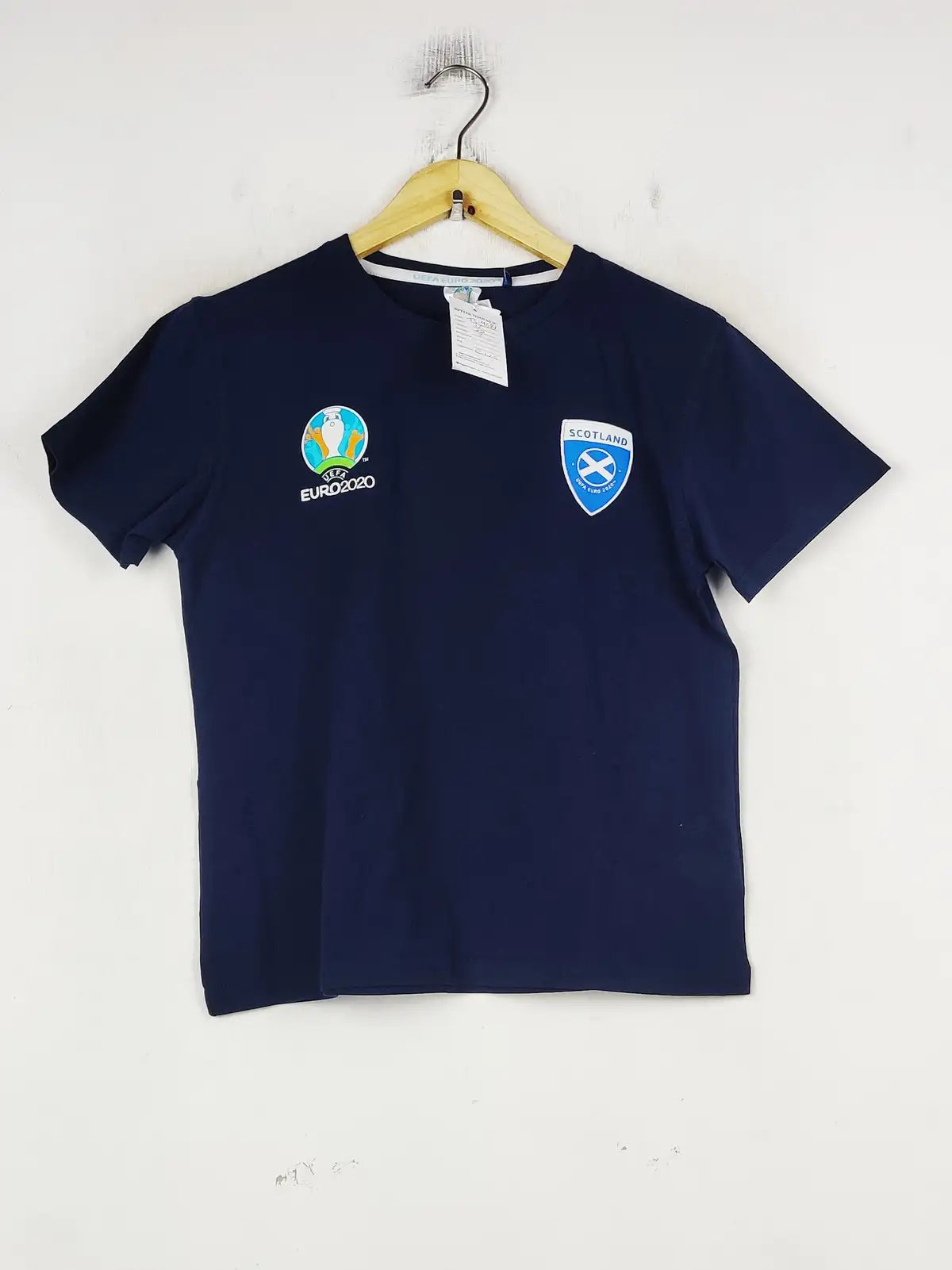 Buy online pre-used pre-loved 100% authentic & Original branded Euro 2020 (TS-4681) available in Pakistan. Top international brands avilable.