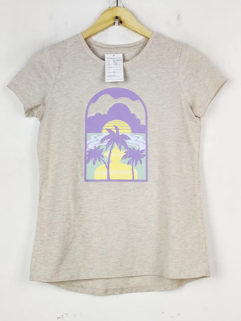 Buy online pre-used pre-loved 100% authentic & Original branded Member,S Mark (TS-4693) available in Pakistan. Top international brands avilable.