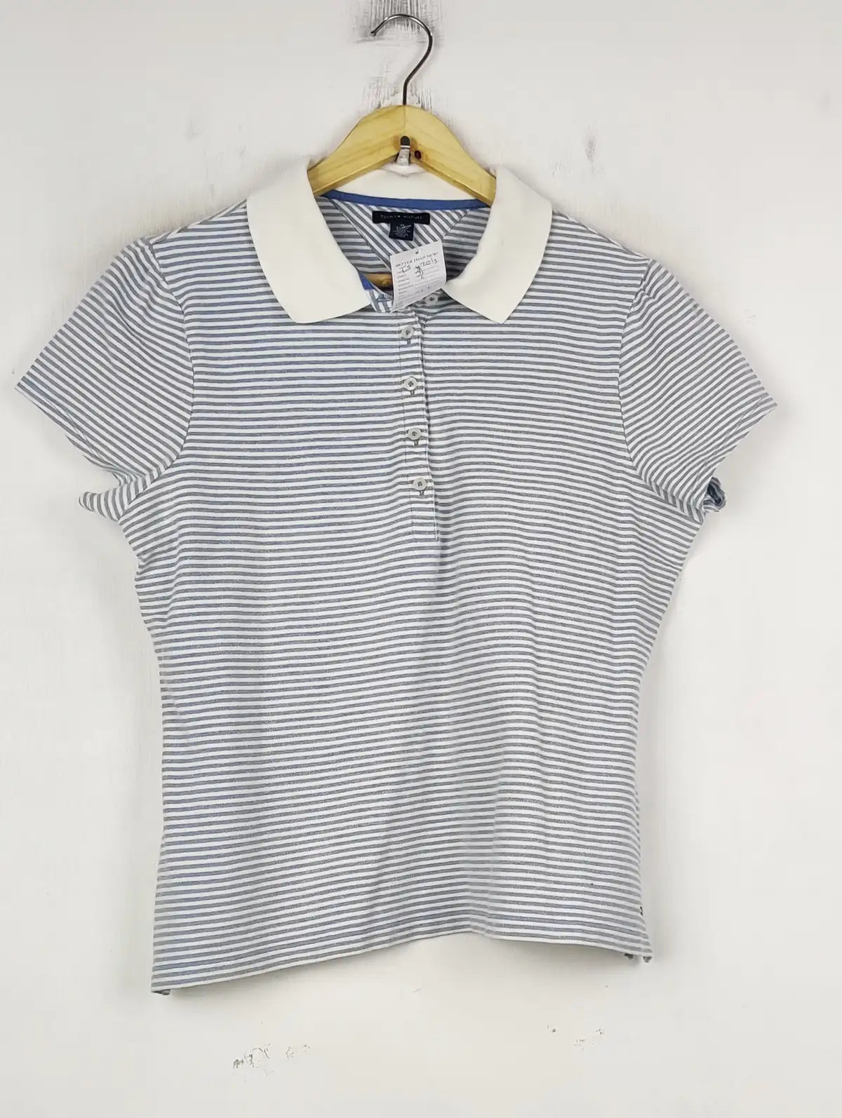 Buy online pre-used pre-loved 100% authentic & Original branded T.O.M.M.Y - H.I.L.F.I.G.E.R (TS-4704) available in Pakistan. Top international brands avilable.