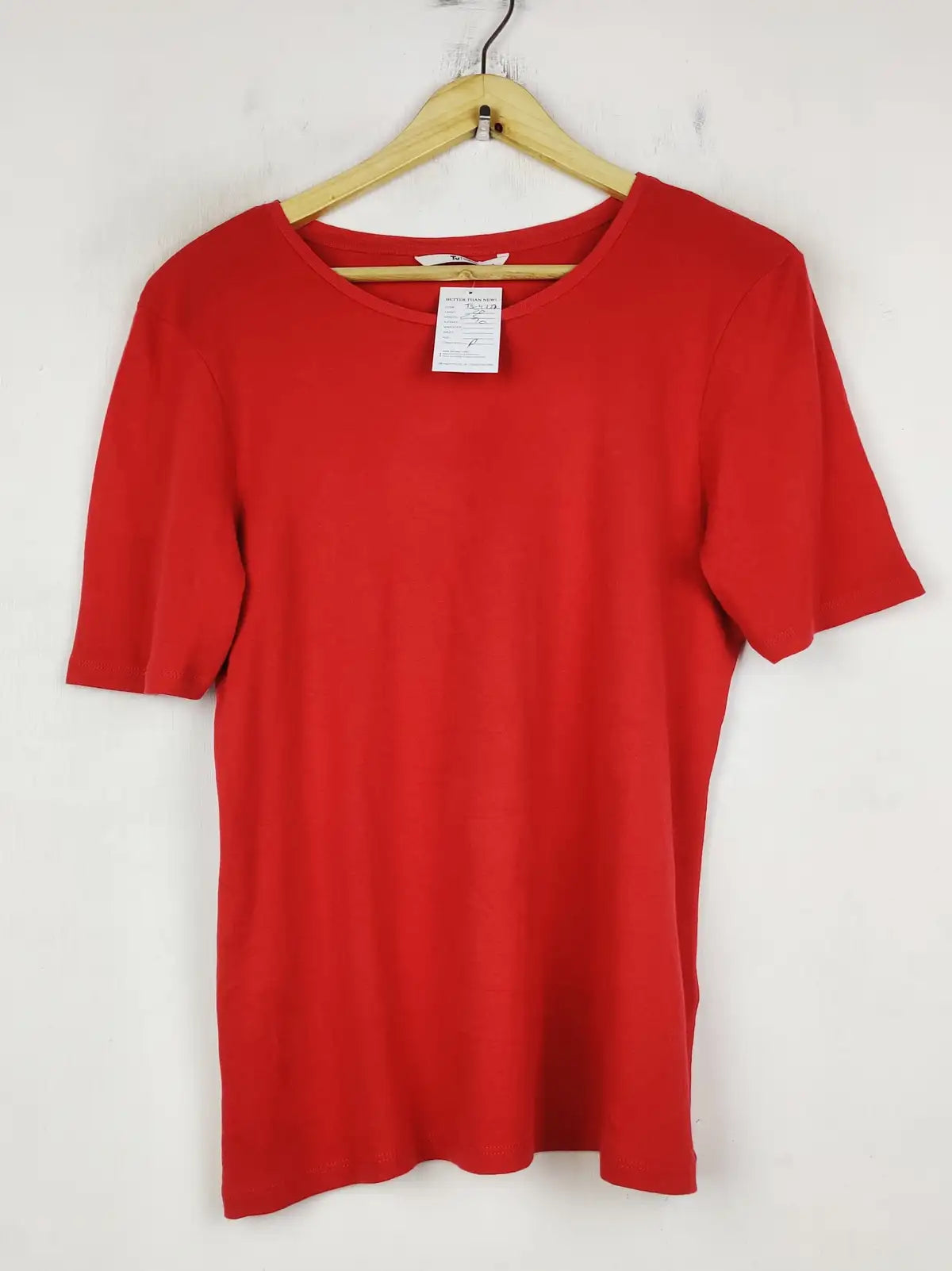 Buy online pre-used pre-loved 100% authentic & Original branded Tu (TS-4722) available in Pakistan. Top international brands avilable.