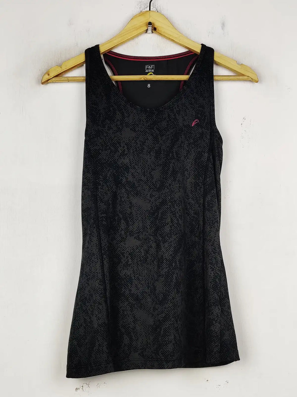 Buy online pre-used pre-loved 100% authentic & Original branded F&F (TS-4783) available in Pakistan. Top international brands avilable.