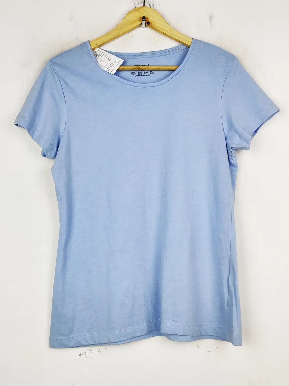 Buy online pre-used pre-loved 100% authentic & Original branded Primark (TS-4790) available in Pakistan. Top international brands avilable.