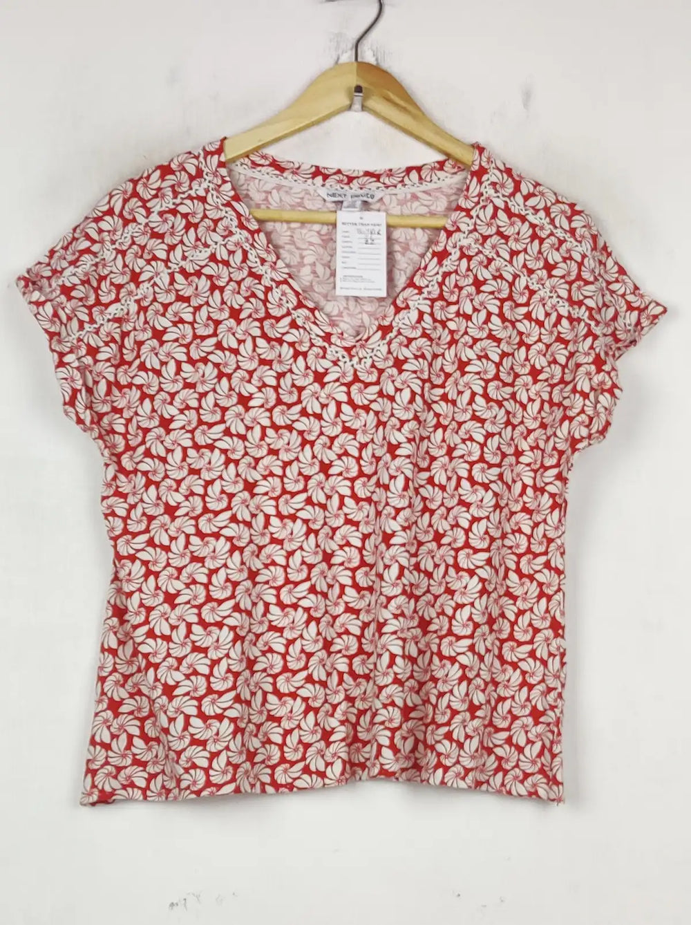 Buy online pre-used pre-loved 100% authentic & Original branded Next Petite (TS-4818) available in Pakistan. Top international brands avilable.