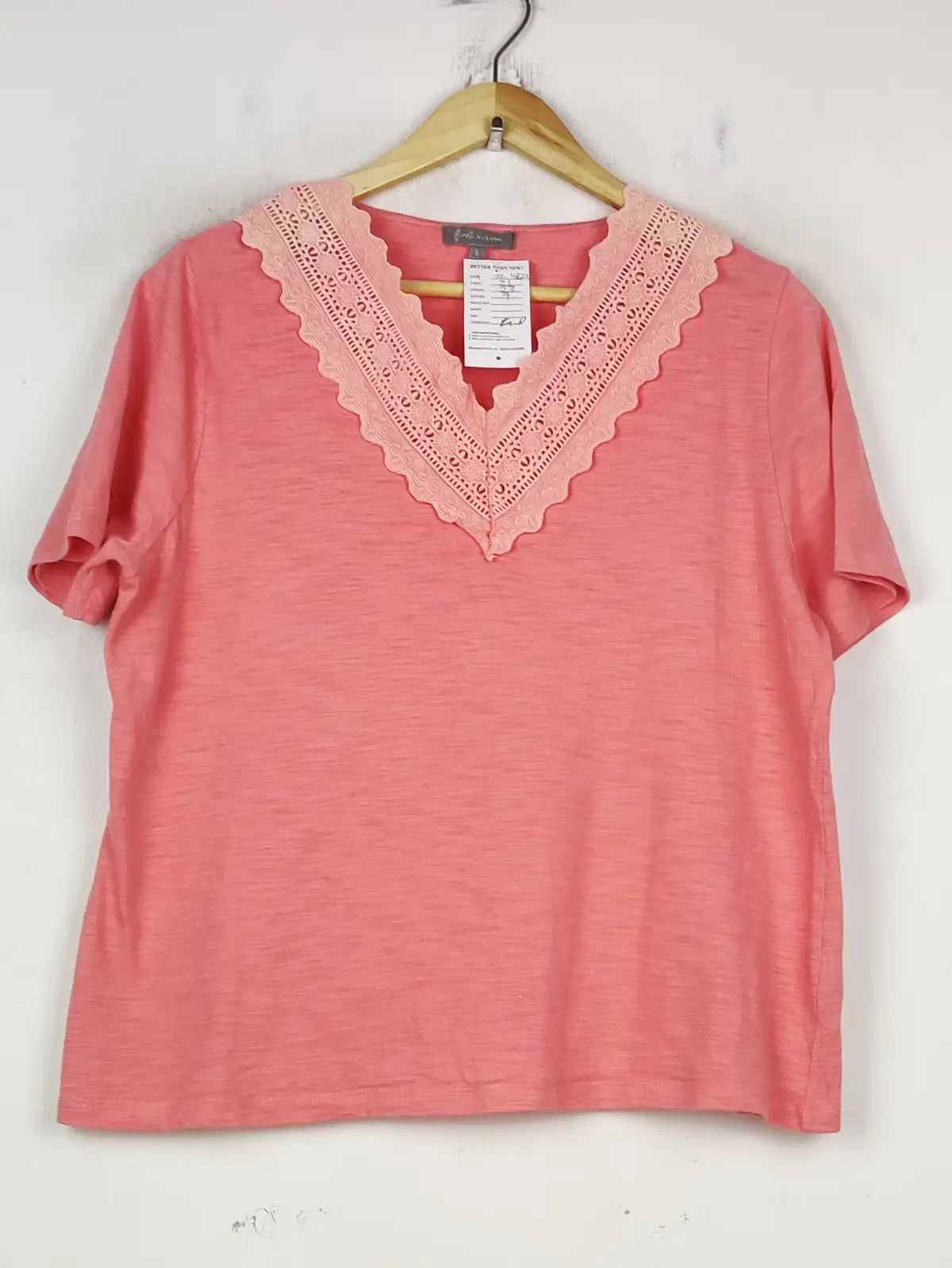 Buy online pre-used pre-loved 100% authentic & Original branded First Avenue (TS-4823) available in Pakistan. Top international brands avilable.