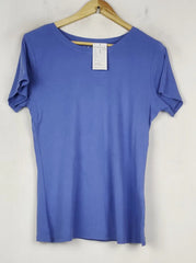 Buy online pre-used pre-loved 100% authentic & Original branded Papaya (TS-4831) available in Pakistan. Top international brands avilable.