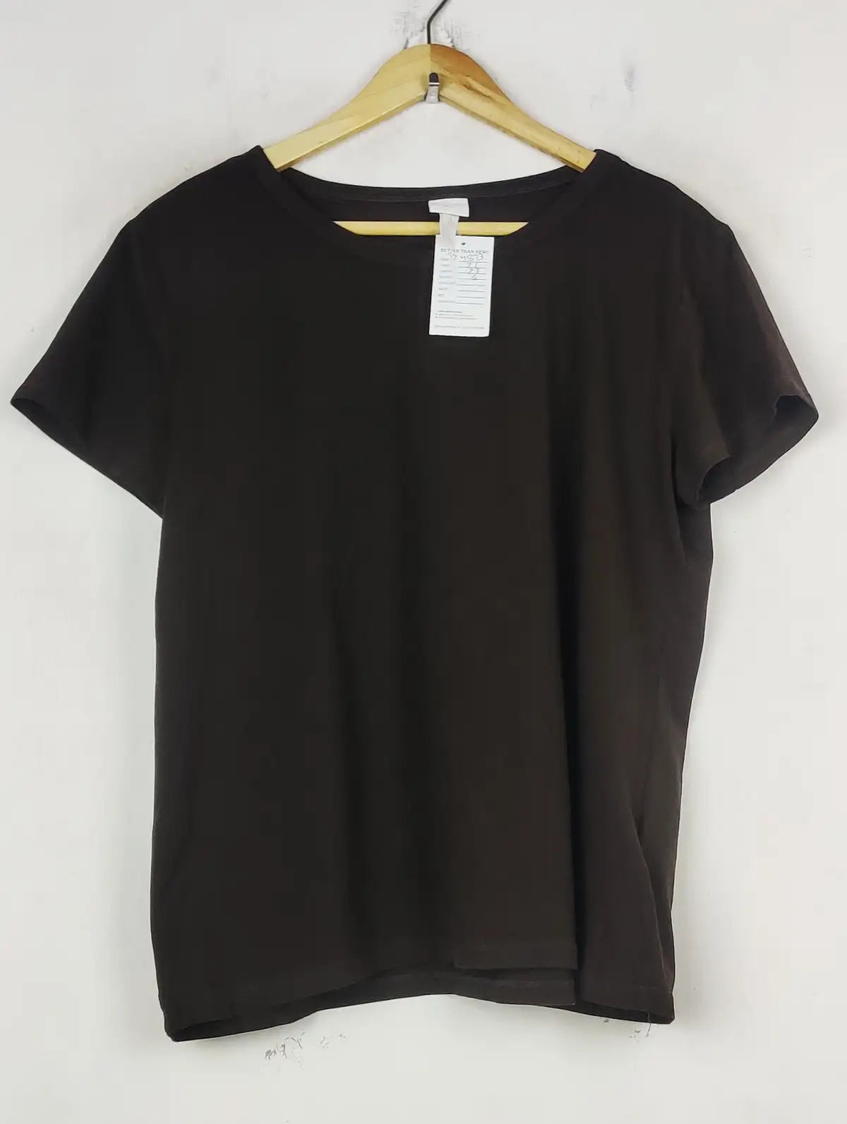 Buy online pre-used pre-loved 100% authentic & Original branded H&M (TS-4873) available in Pakistan. Top international brands avilable.