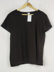 Buy online pre-used pre-loved 100% authentic & Original branded H&M (TS-4873) available in Pakistan. Top international brands avilable.