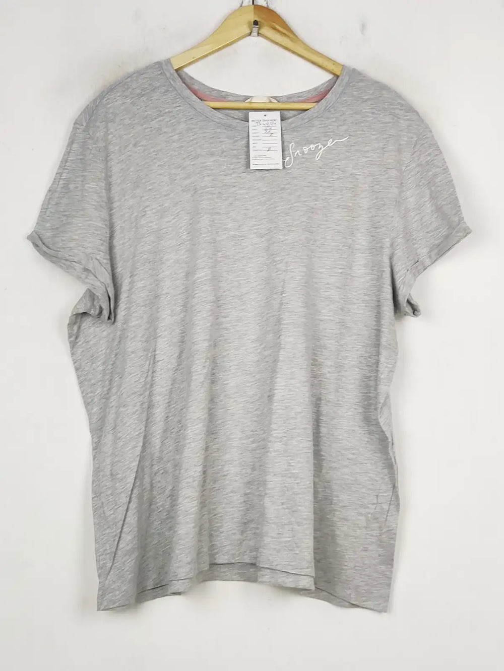 Buy online pre-used pre-loved 100% authentic & Original branded Marks & Spencer (TS-4894) available in Pakistan. Top international brands avilable.