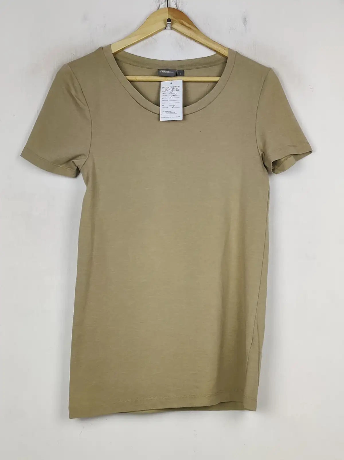 Buy online pre-used pre-loved 100% authentic & Original branded Asos (TS-4896) available in Pakistan. Top international brands avilable.