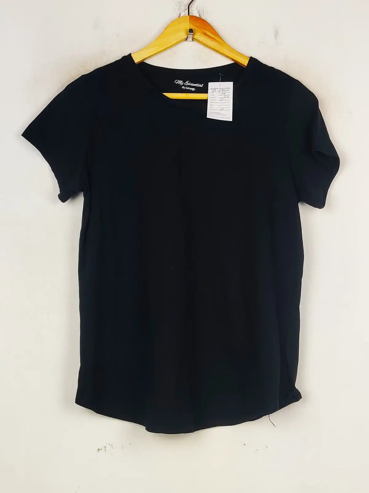Buy online pre-used pre-loved 100% authentic & Original branded George (TS-4900) available in Pakistan. Top international brands avilable.