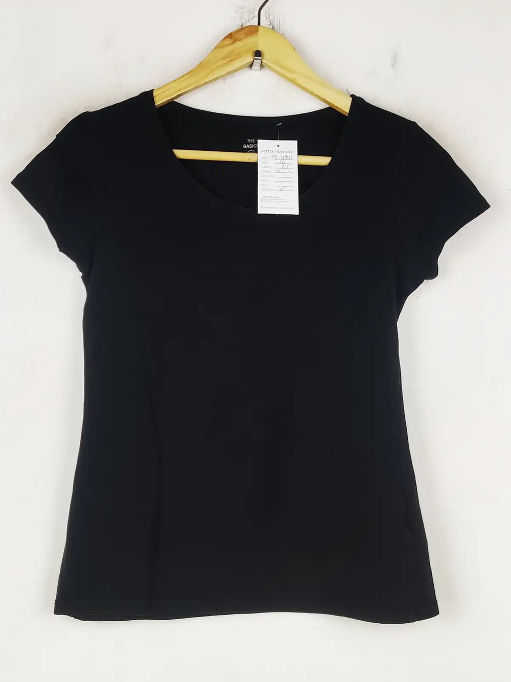 Buy online pre-used pre-loved 100% authentic & Original branded The Basic (TS-4941) available in Pakistan. Top international brands avilable.