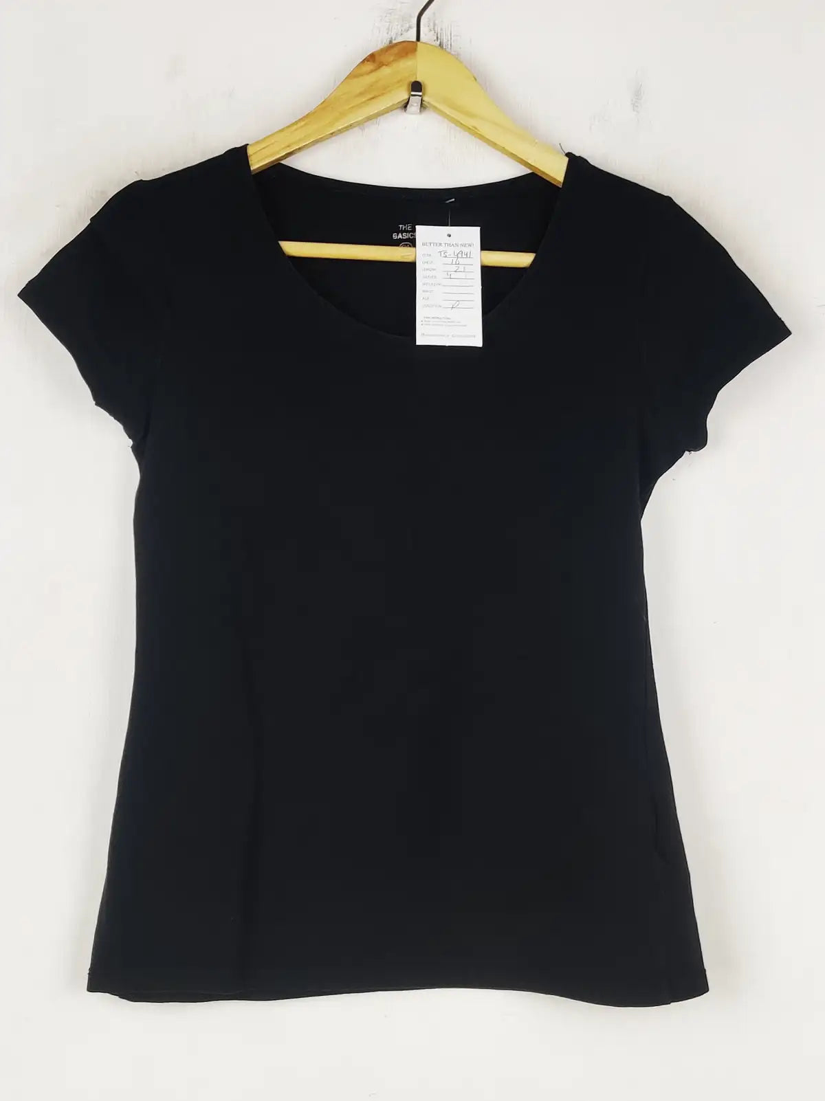 Buy online pre-used pre-loved 100% authentic & Original branded The Basic (TS-4941) available in Pakistan. Top international brands avilable.