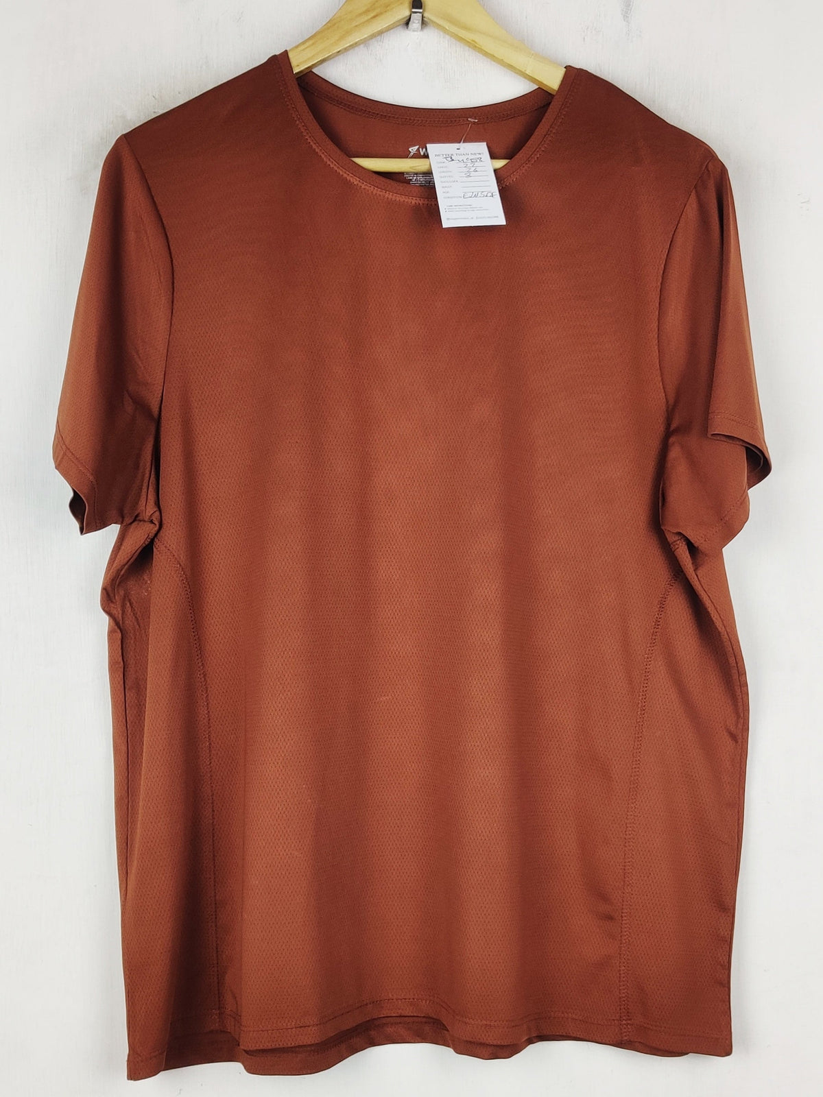 Buy online pre-used pre-loved 100% authentic & Original branded Workout (TS-4958) available in Pakistan. Top international brands avilable.