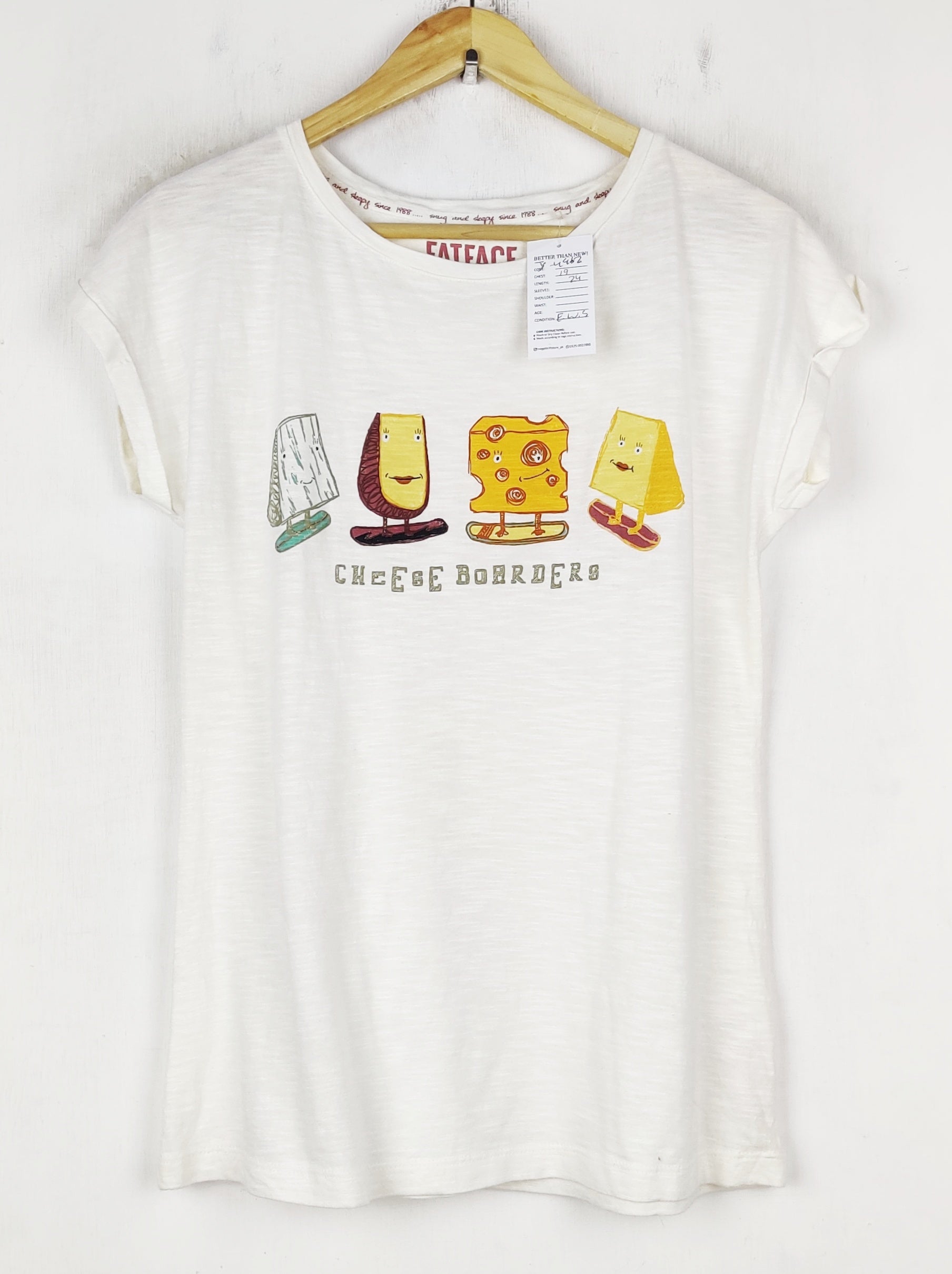 Buy online pre-used pre-loved 100% authentic & Original branded Fat Face (TS-4962) available in Pakistan. Top international brands avilable.