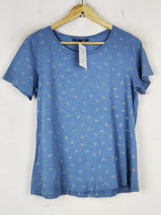 Buy online pre-used pre-loved 100% authentic & Original branded The Collection (TS-4970) available in Pakistan. Top international brands avilable.