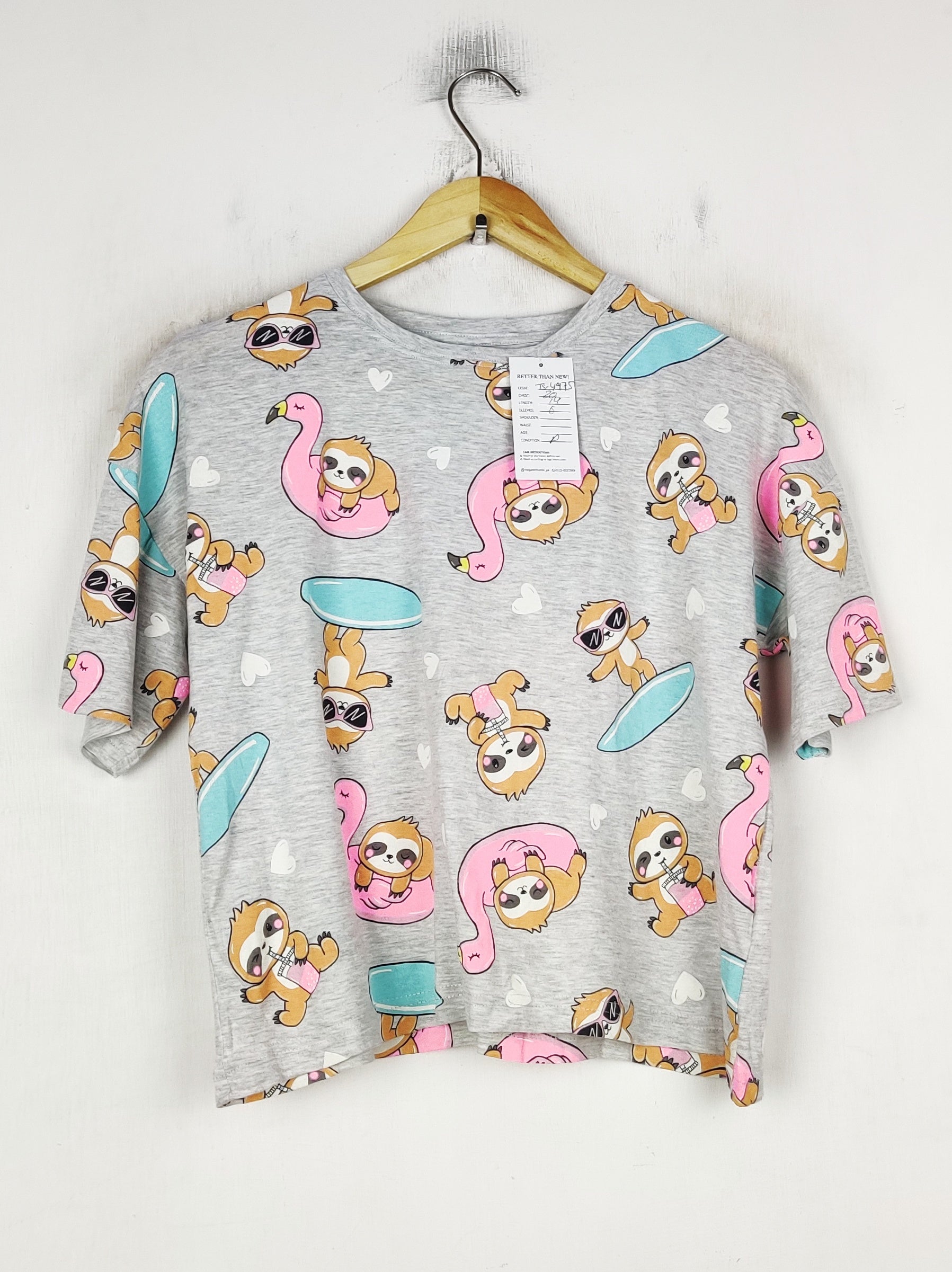 Buy online pre-used pre-loved 100% authentic & Original branded Primark (TS-4975) available in Pakistan. Top international brands avilable.
