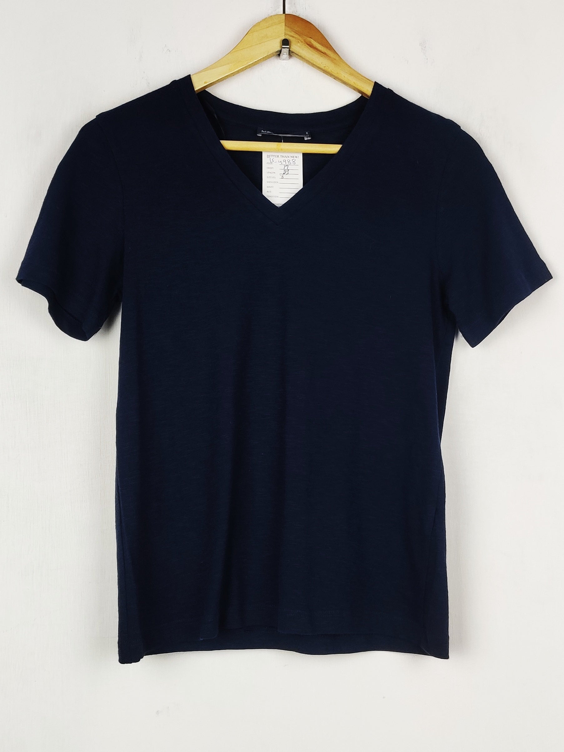 Buy online pre-used pre-loved 100% authentic & Original branded Marks & Spencer (TS-4988) available in Pakistan. Top international brands avilable.
