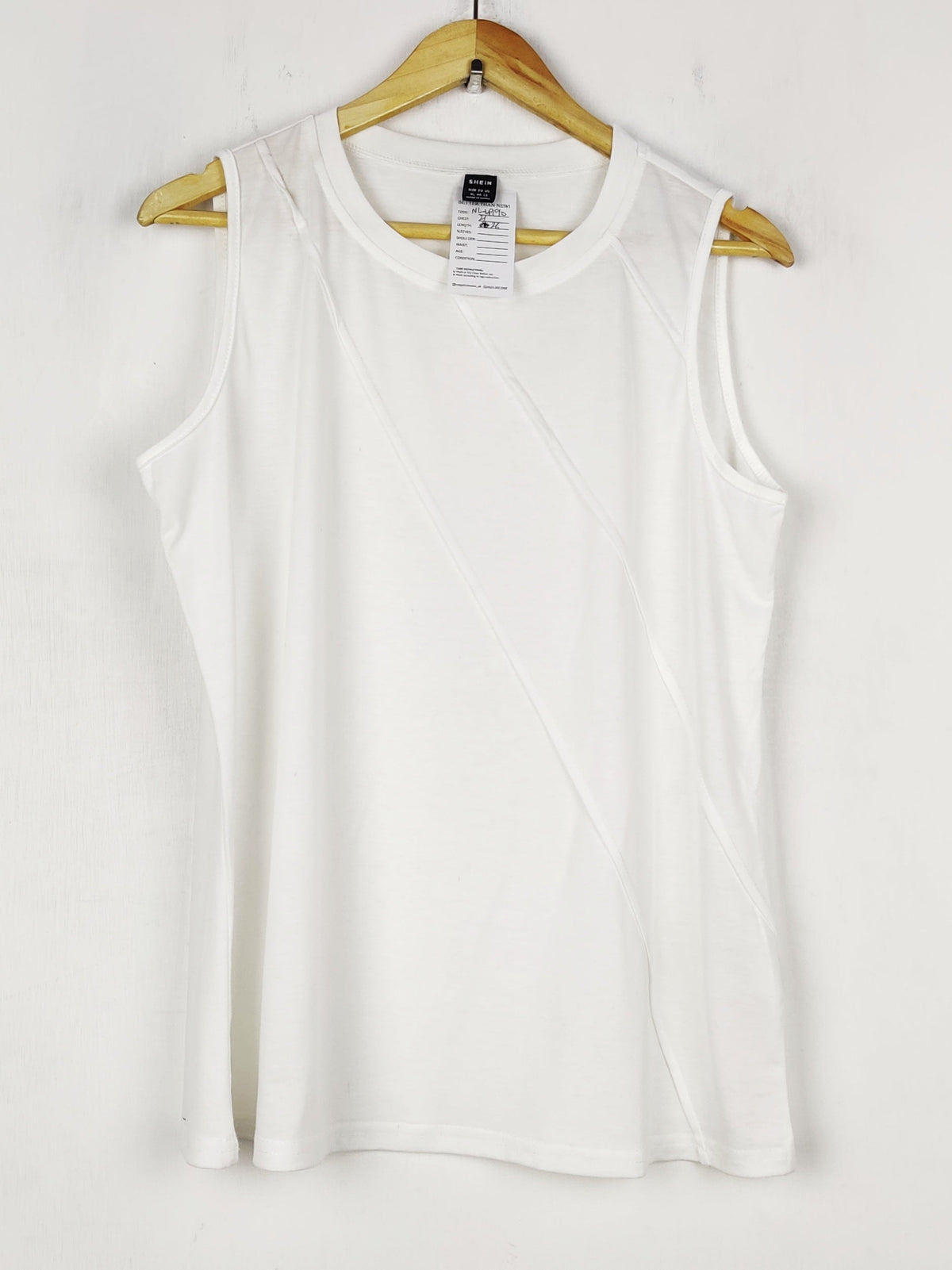 Buy online pre-used pre-loved 100% authentic & Original branded Shein (TS-4990) available in Pakistan. Top international brands avilable.