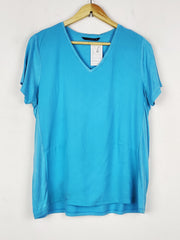 Buy online pre-used pre-loved 100% authentic & Original branded Dunnes Stores (TS-4992) available in Pakistan. Top international brands avilable.