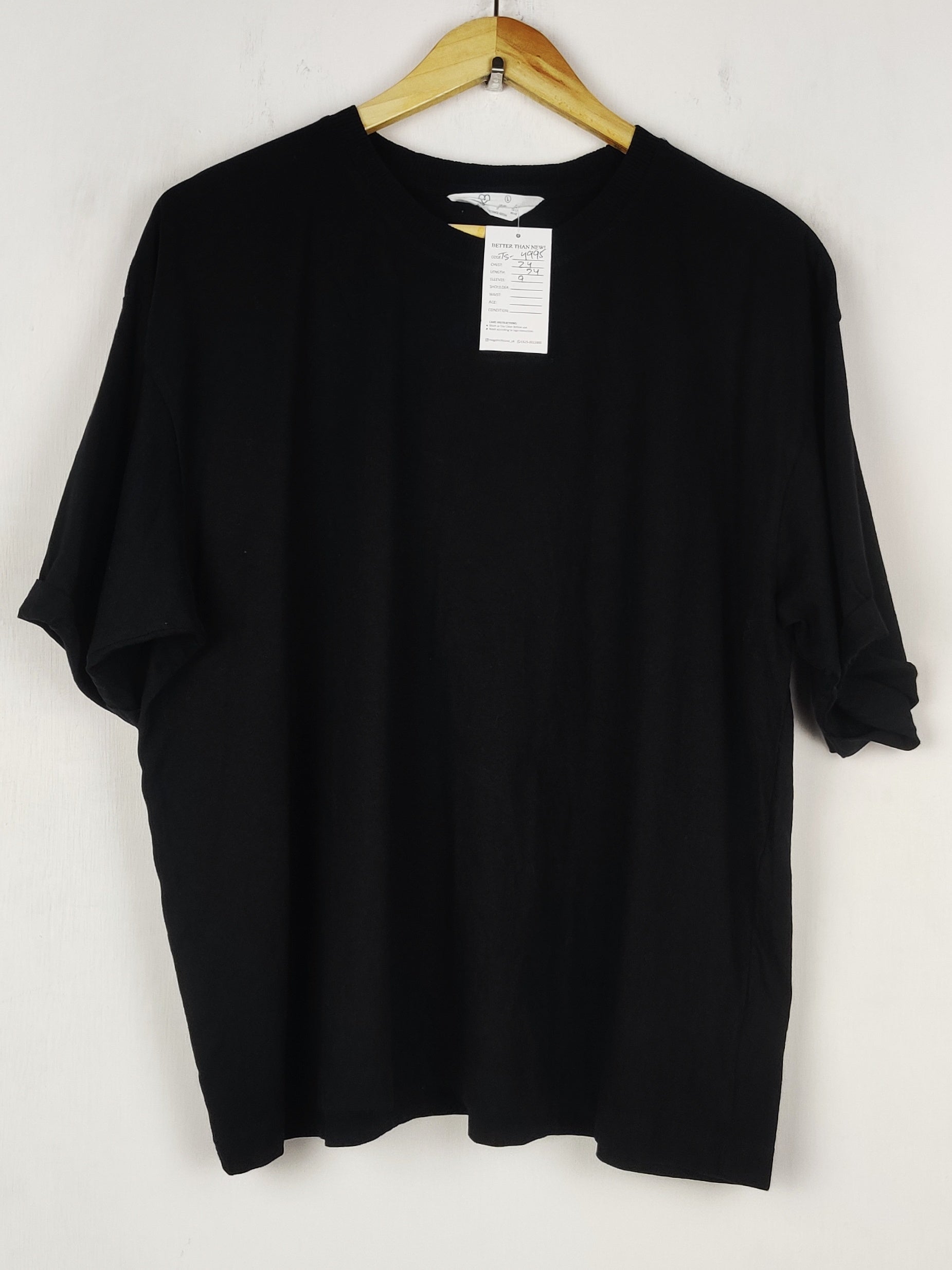 Buy online pre-used pre-loved 100% authentic & Original branded Primark (TS-4995) available in Pakistan. Top international brands avilable.