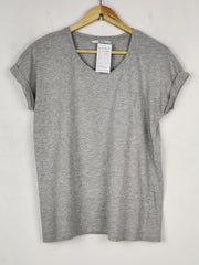Buy online pre-used pre-loved 100% authentic & Original branded Tu (TS-5000) available in Pakistan. Top international brands avilable.