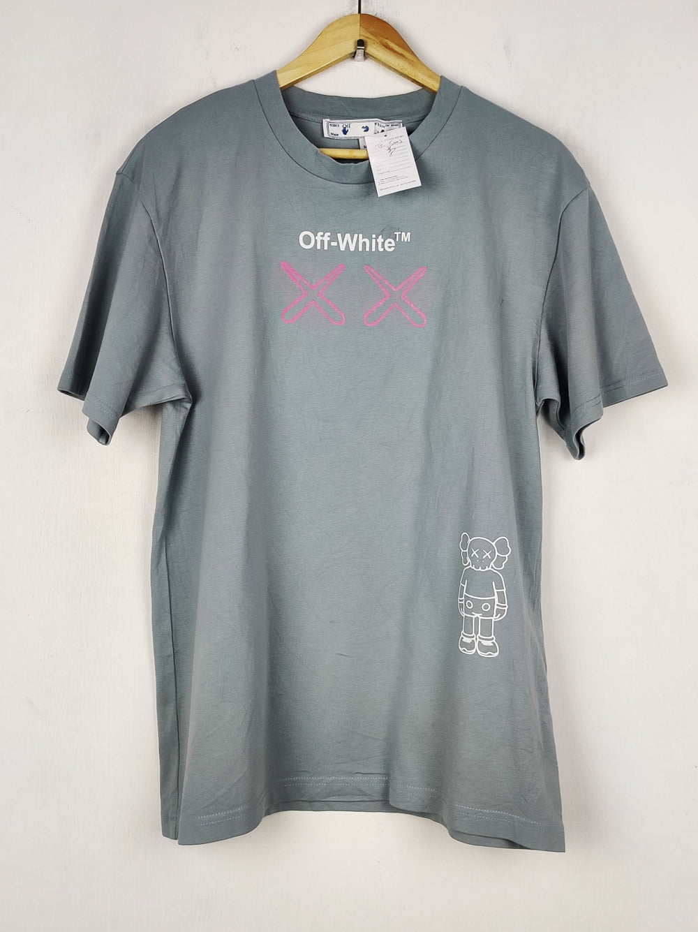 Buy online pre-used pre-loved 100% authentic & Original branded Unknown Brand (TS-5003) available in Pakistan. Top international brands avilable.