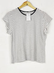 Buy online pre-used pre-loved 100% authentic & Original branded Zara (TS-5037) available in Pakistan. Top international brands avilable.