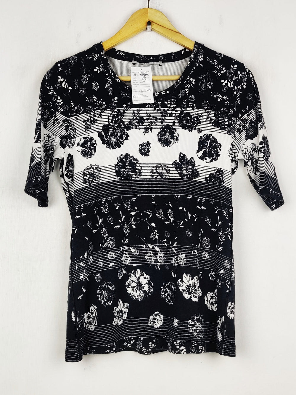 Buy online pre-used pre-loved 100% authentic & Original branded Betty Barclay (TS-5100) available in Pakistan. Top international brands avilable.