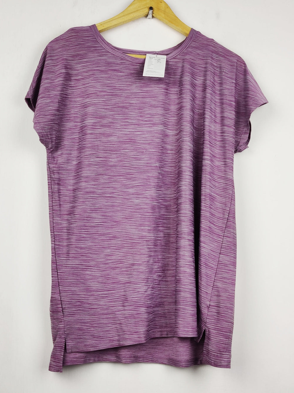 Buy online pre-used pre-loved 100% authentic & Original branded Unknown Brand (TS-5138) available in Pakistan. Top international brands avilable.