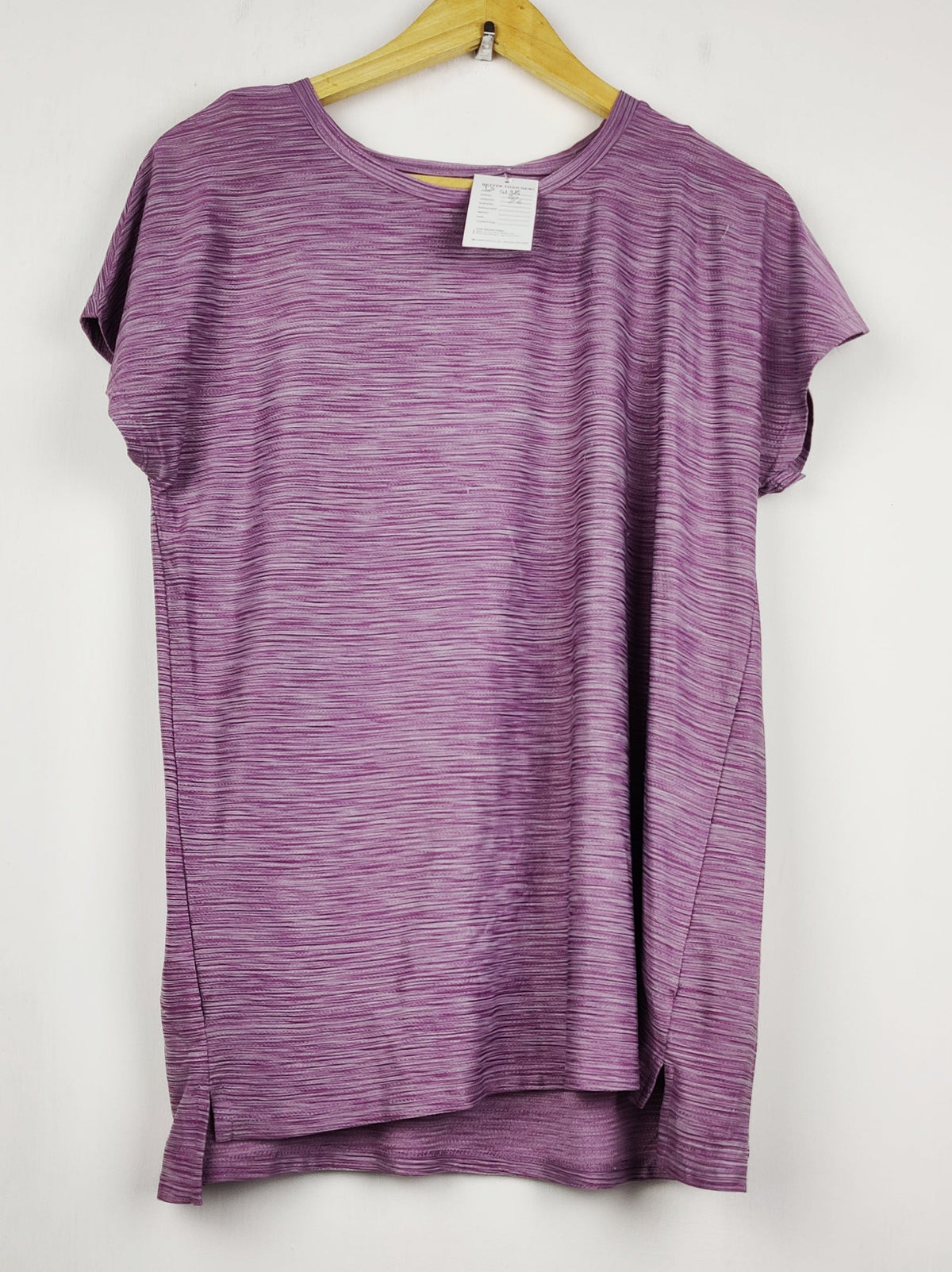 Buy online pre-used pre-loved 100% authentic & Original branded Unknown Brand (TS-5138) available in Pakistan. Top international brands avilable.