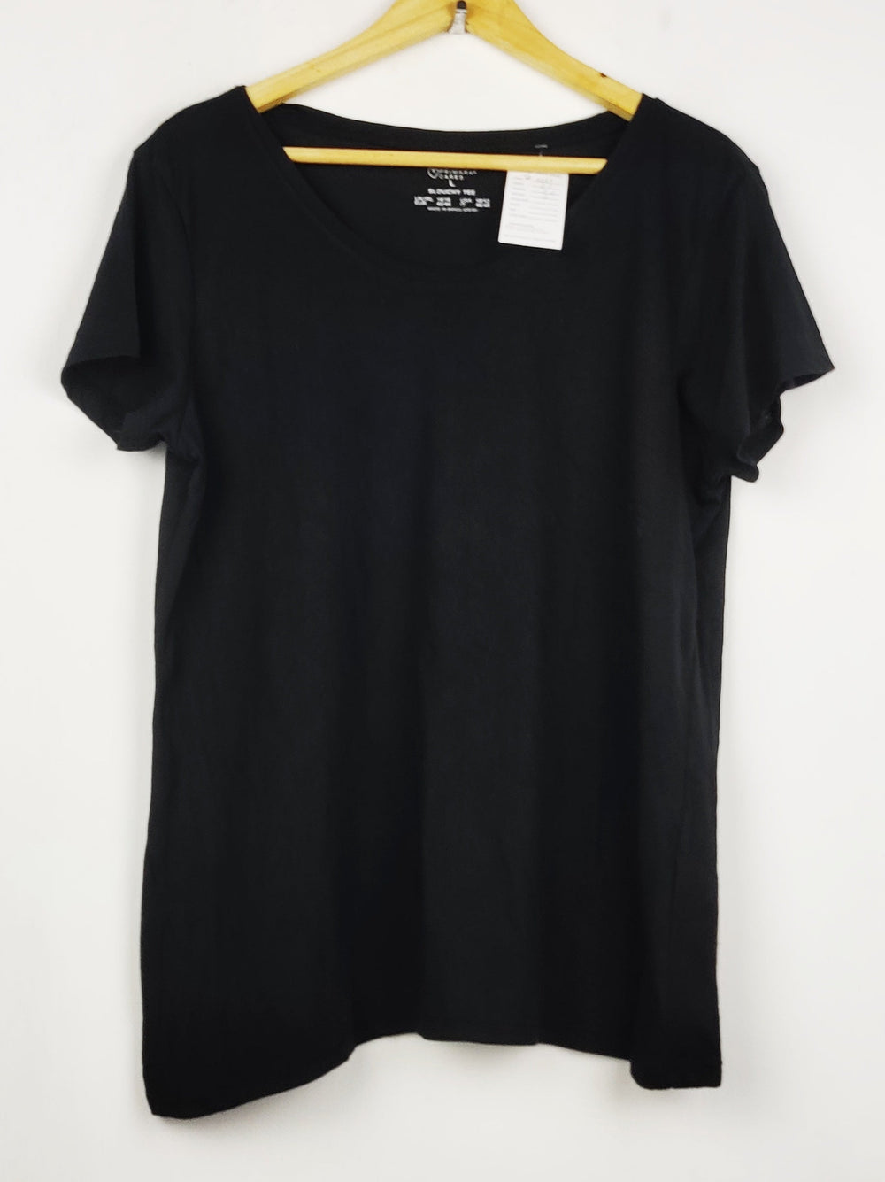 Buy online pre-used pre-loved 100% authentic & Original branded Primark (TS-5151) available in Pakistan. Top international brands avilable.