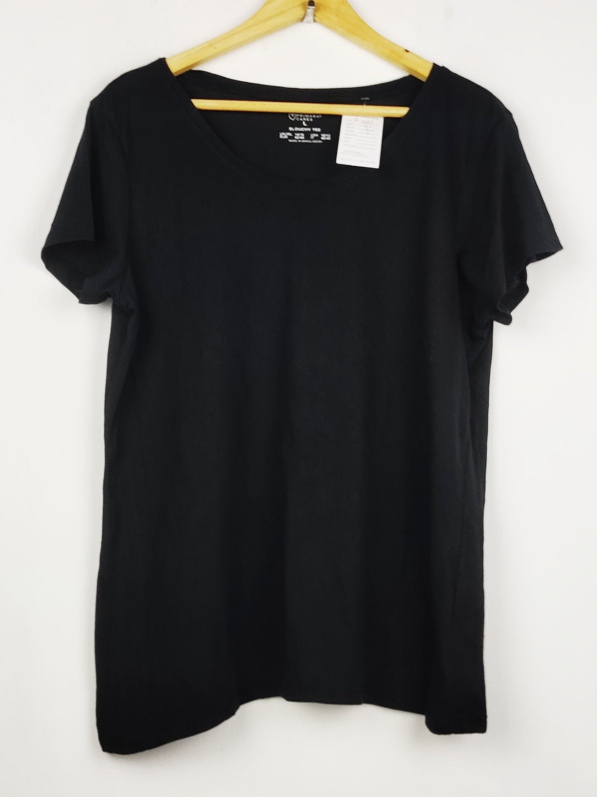 Buy online pre-used pre-loved 100% authentic & Original branded Primark (TS-5151) available in Pakistan. Top international brands avilable.