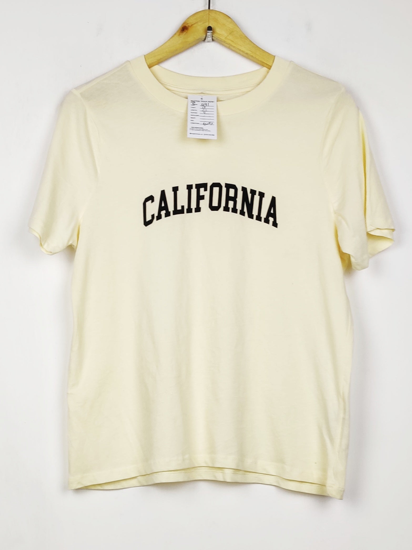Buy online pre-used pre-loved 100% authentic & Original branded Primark (TS-5191) available in Pakistan. Top international brands avilable.