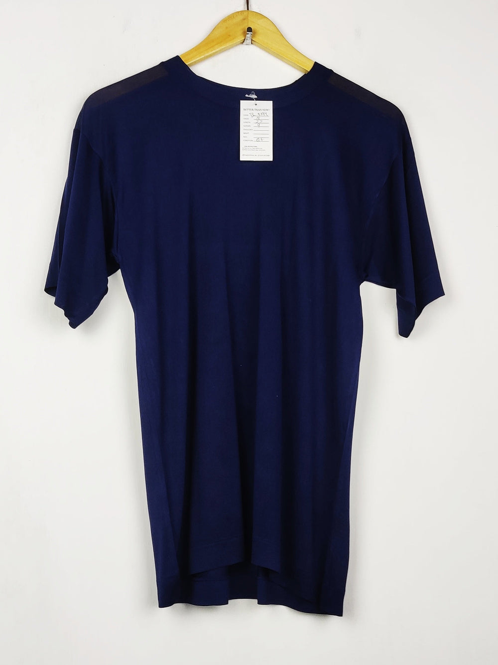 Buy online pre-used pre-loved 100% authentic & Original branded Unknown Brand (TS-5194) available in Pakistan. Top international brands avilable.